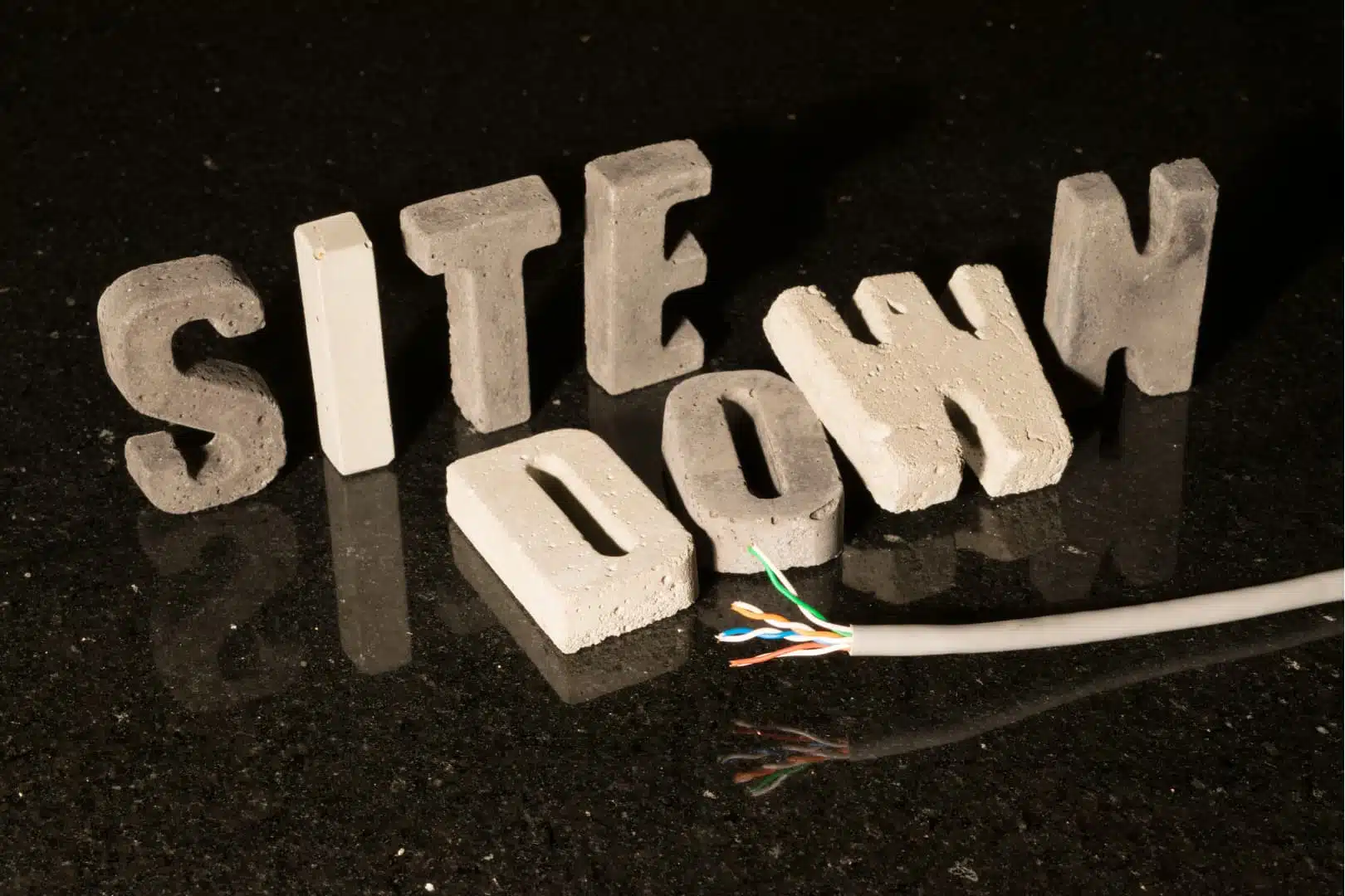 Website Downtime caused due to unreliable Web Hosting